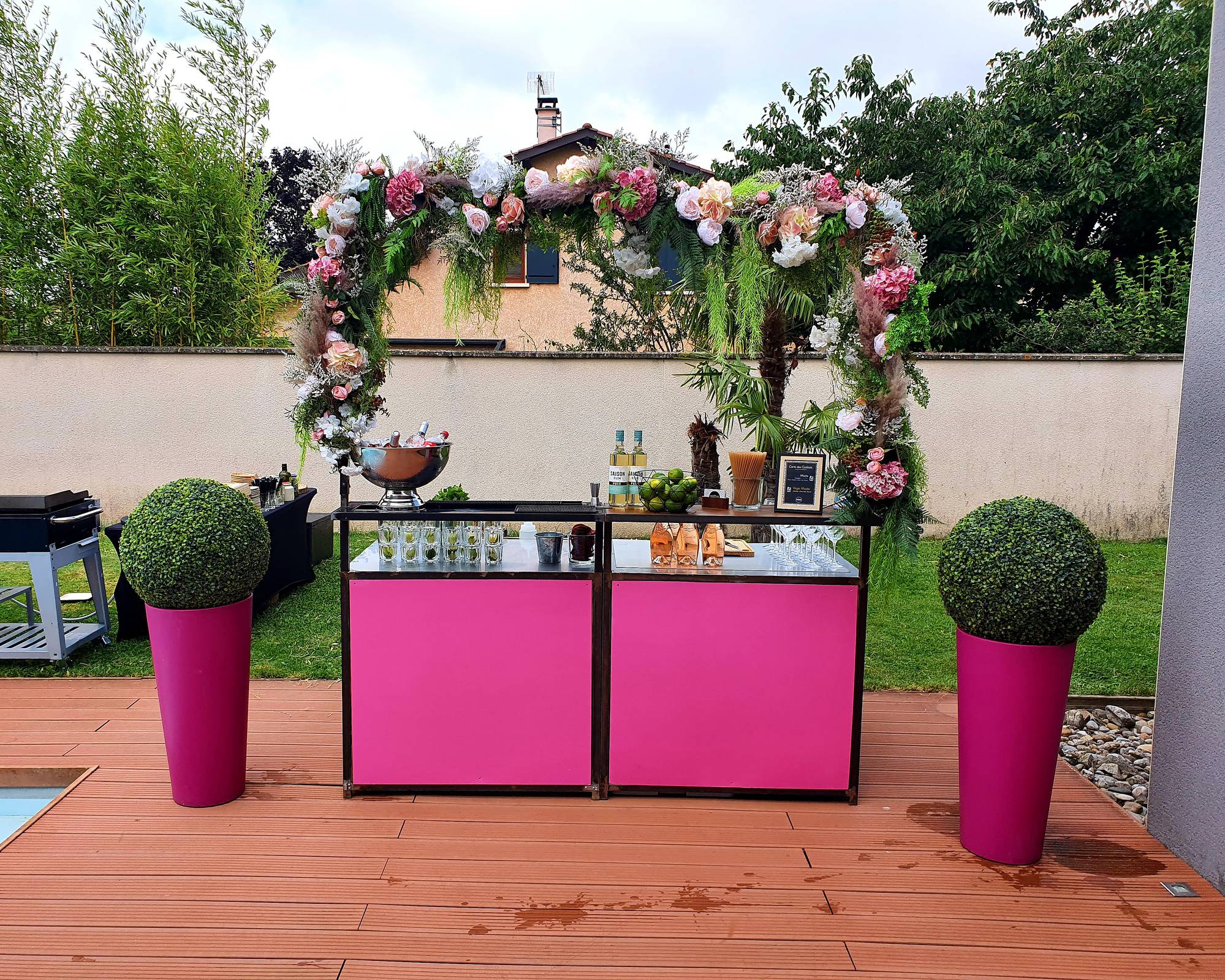 Animation cocktail pour votre soirée d'anniversaire avec le Bar mobile MOBBAR dans les Monts d'or